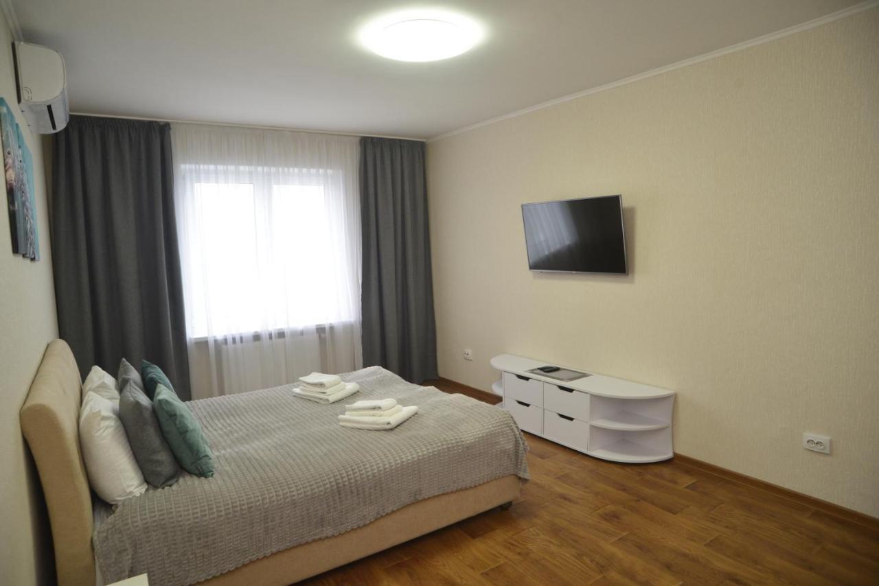 Apartment Lakeside View At Revutskogo 54 Kyiv